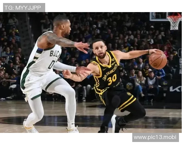 库里谈字母哥留雄鹿:最终没人得到他 库里谈字母哥留雄鹿:最终没人得到他