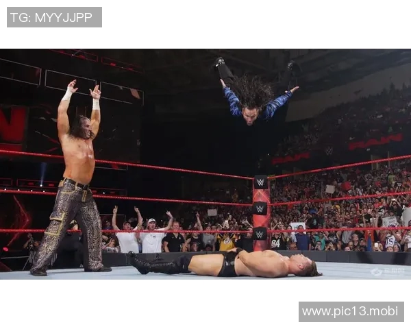 斯潘塞兄弟对决哥哥完胜！帕特全场砍下17分7助，卡姆仅得2分